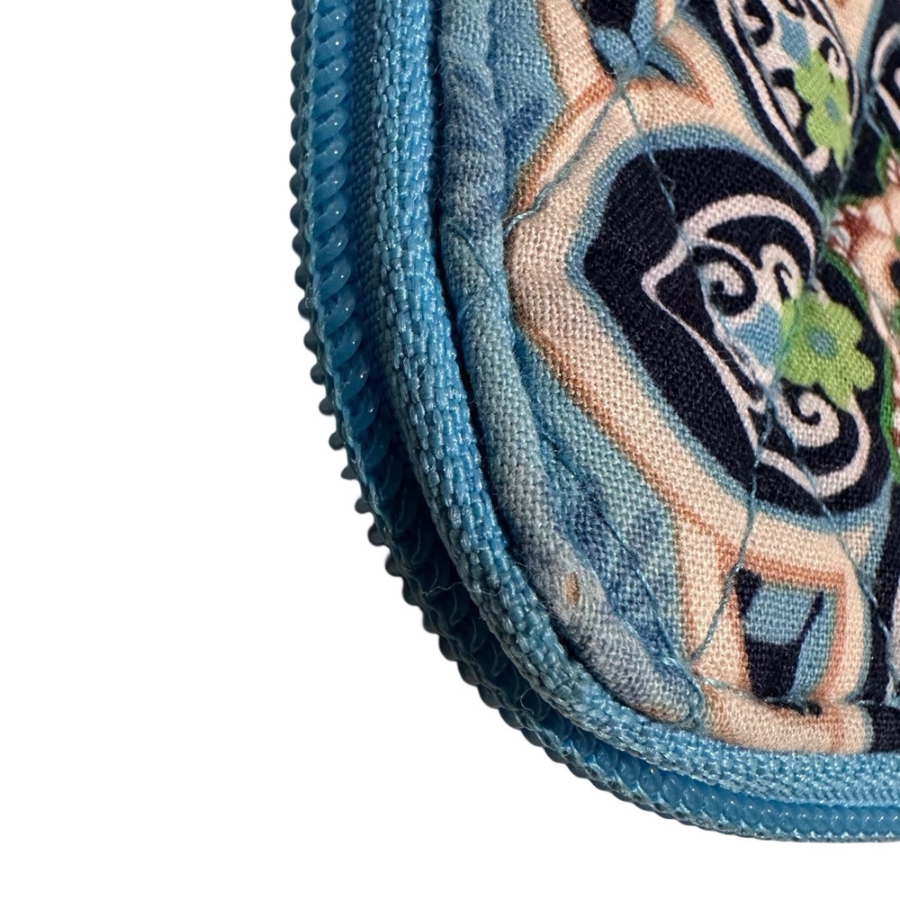Vera Bradley Zip Around Wristlet/Wallet Bali Blue Retired Pattern Large Slim GUC - Picture 10 of 12